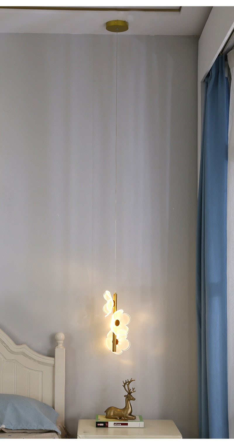 Lyf The Flower Pendant Light
