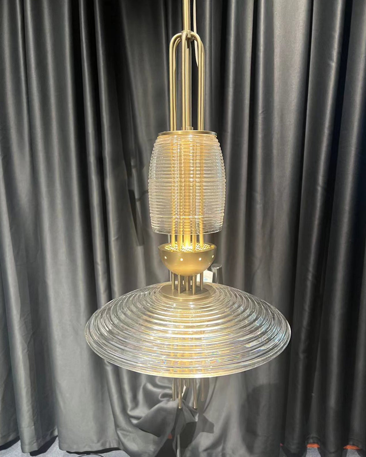 Signal Pendant Light