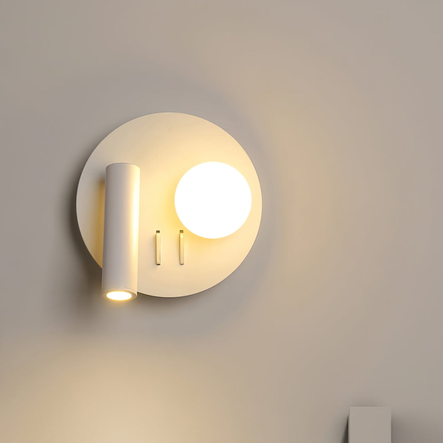 Snotra Wall Lamp