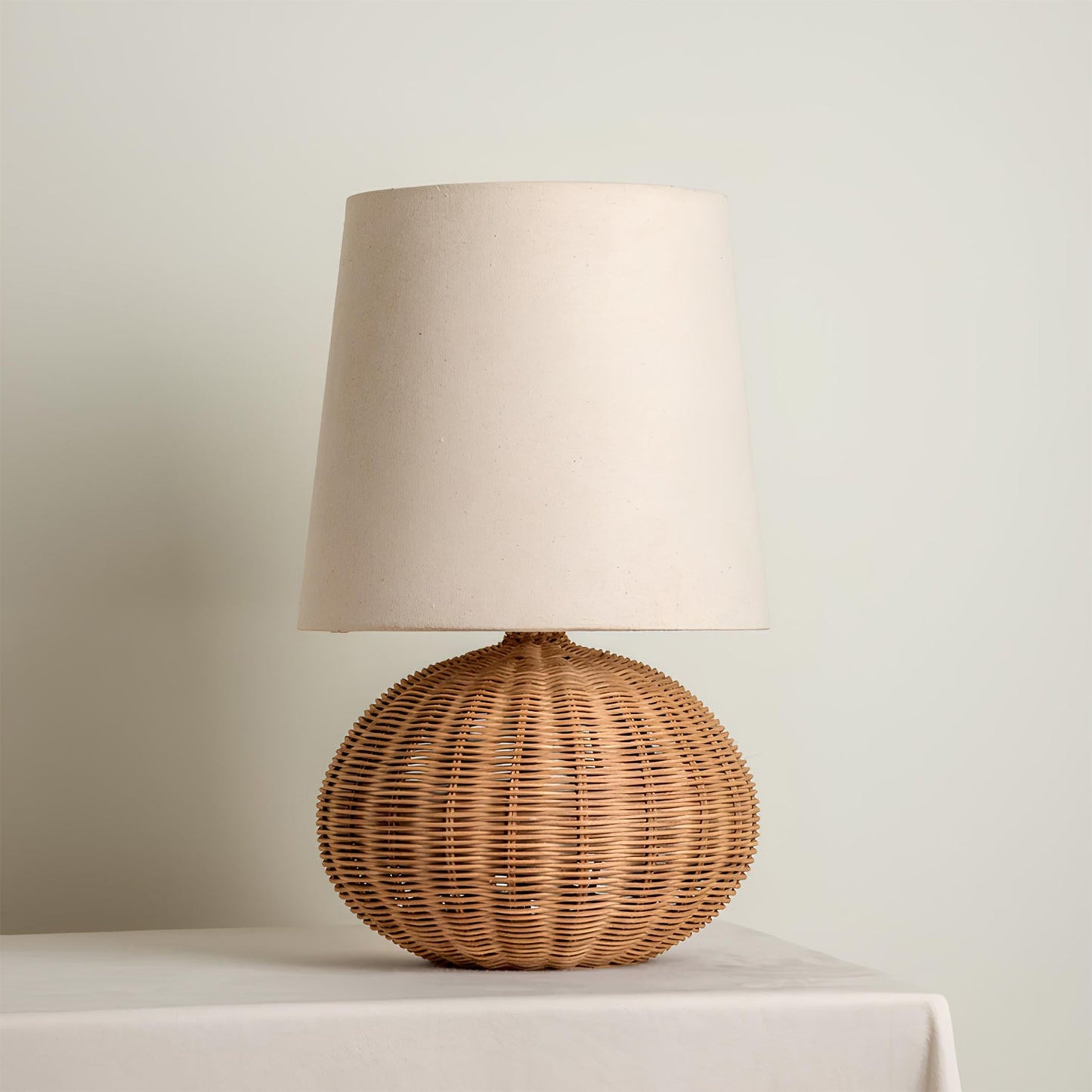 Stellan Table Lamp