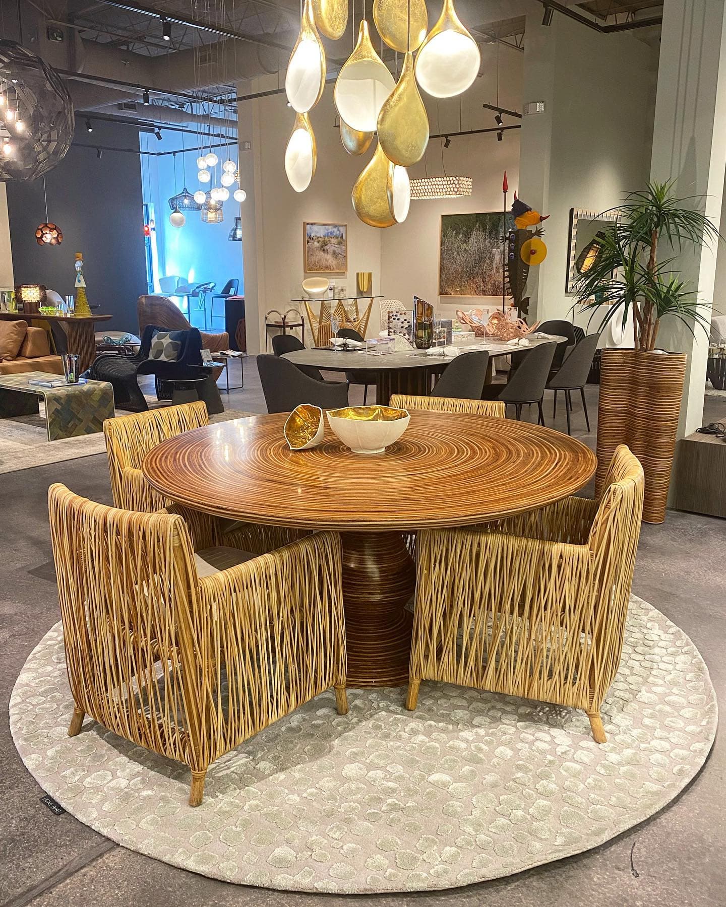 Stillabunt Pendant Light