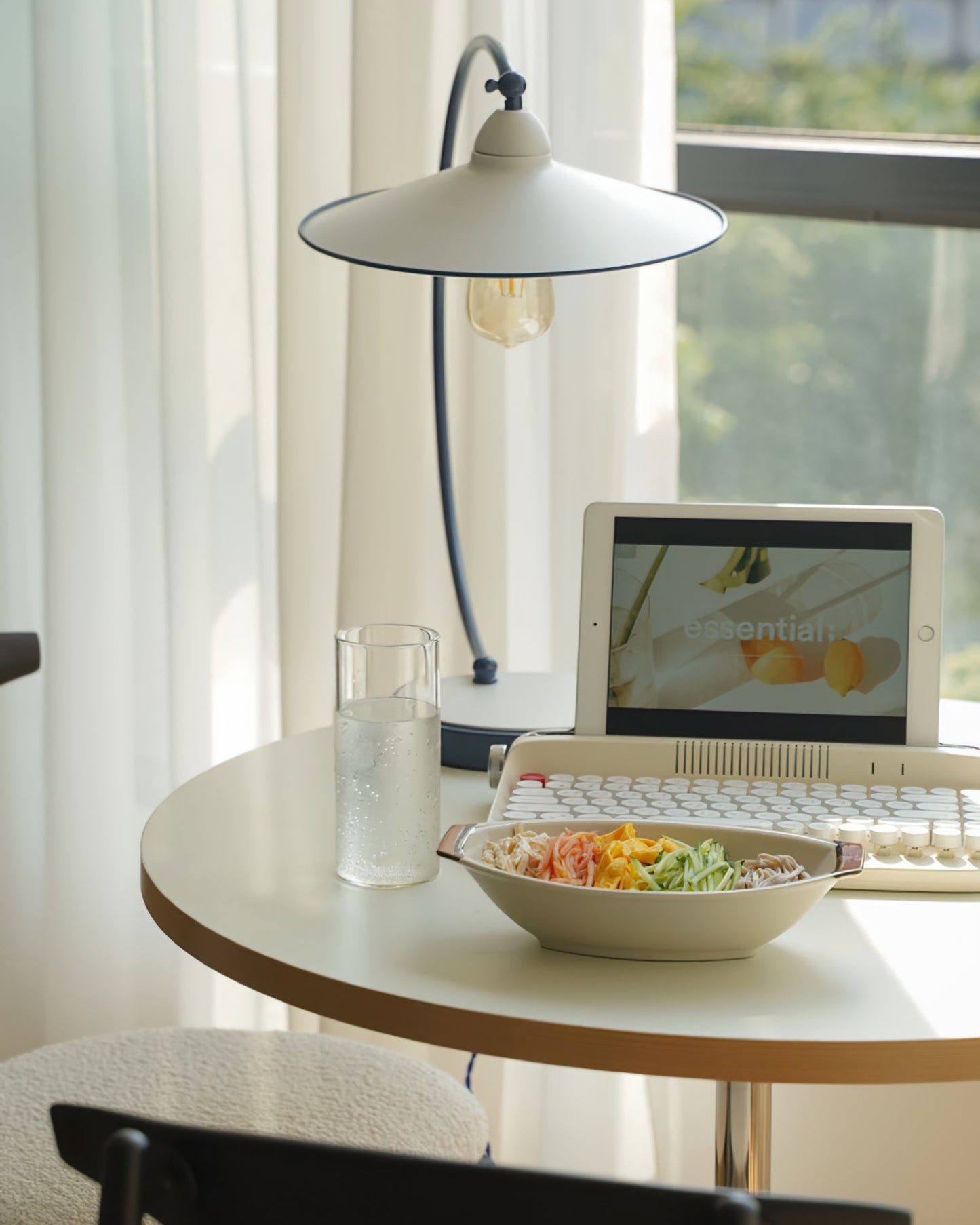 Swan Blue Table Lamp