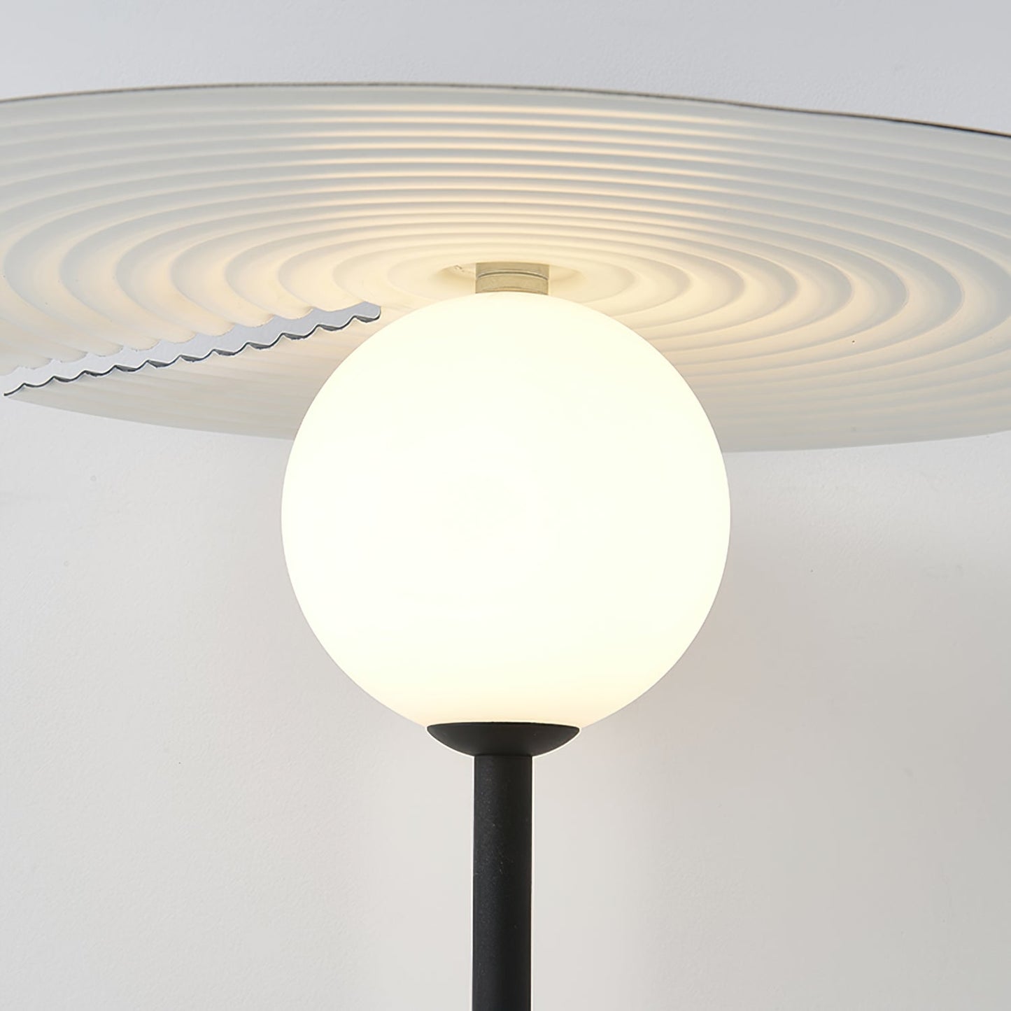 Symphony 6946 Table Lamp