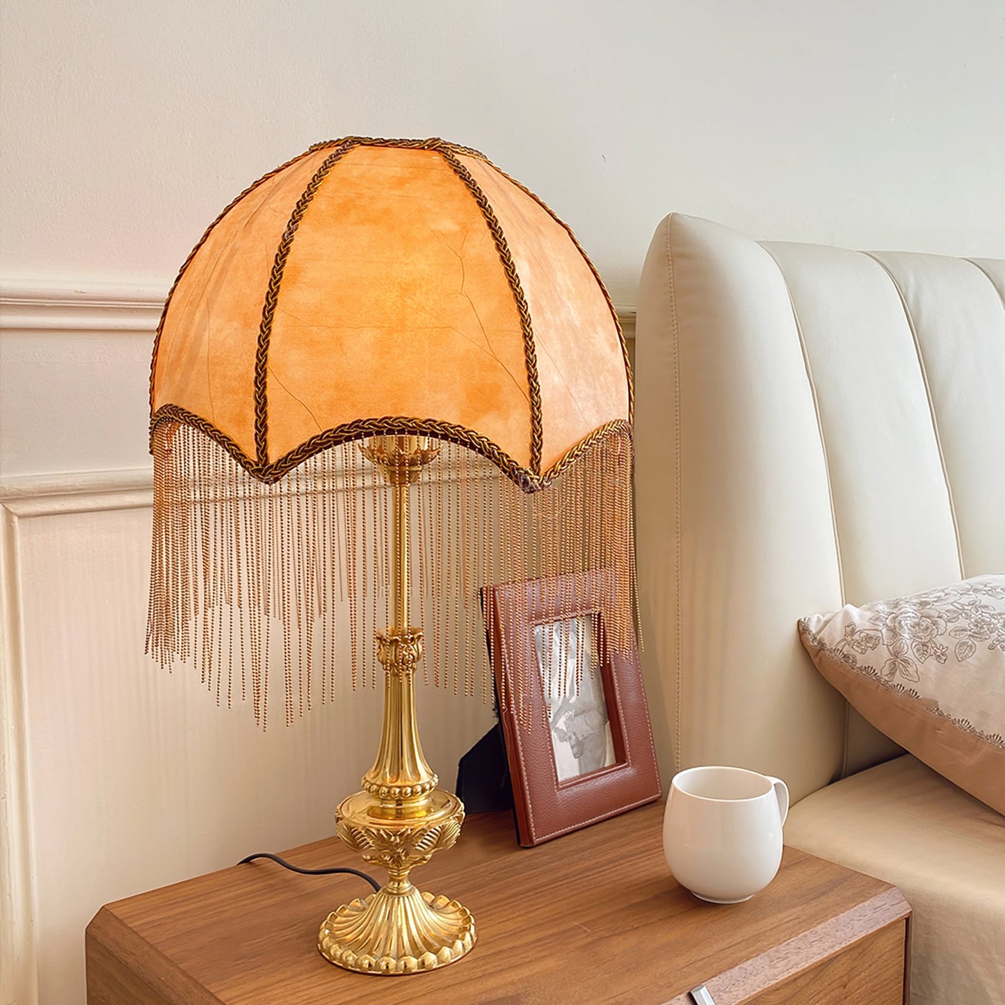 Tassel Bead Table Lamp