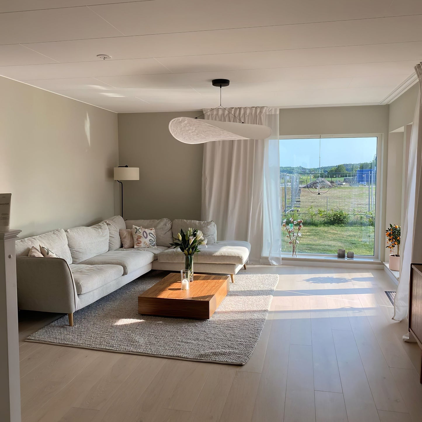 Tense Tyvek Pendant Lamp