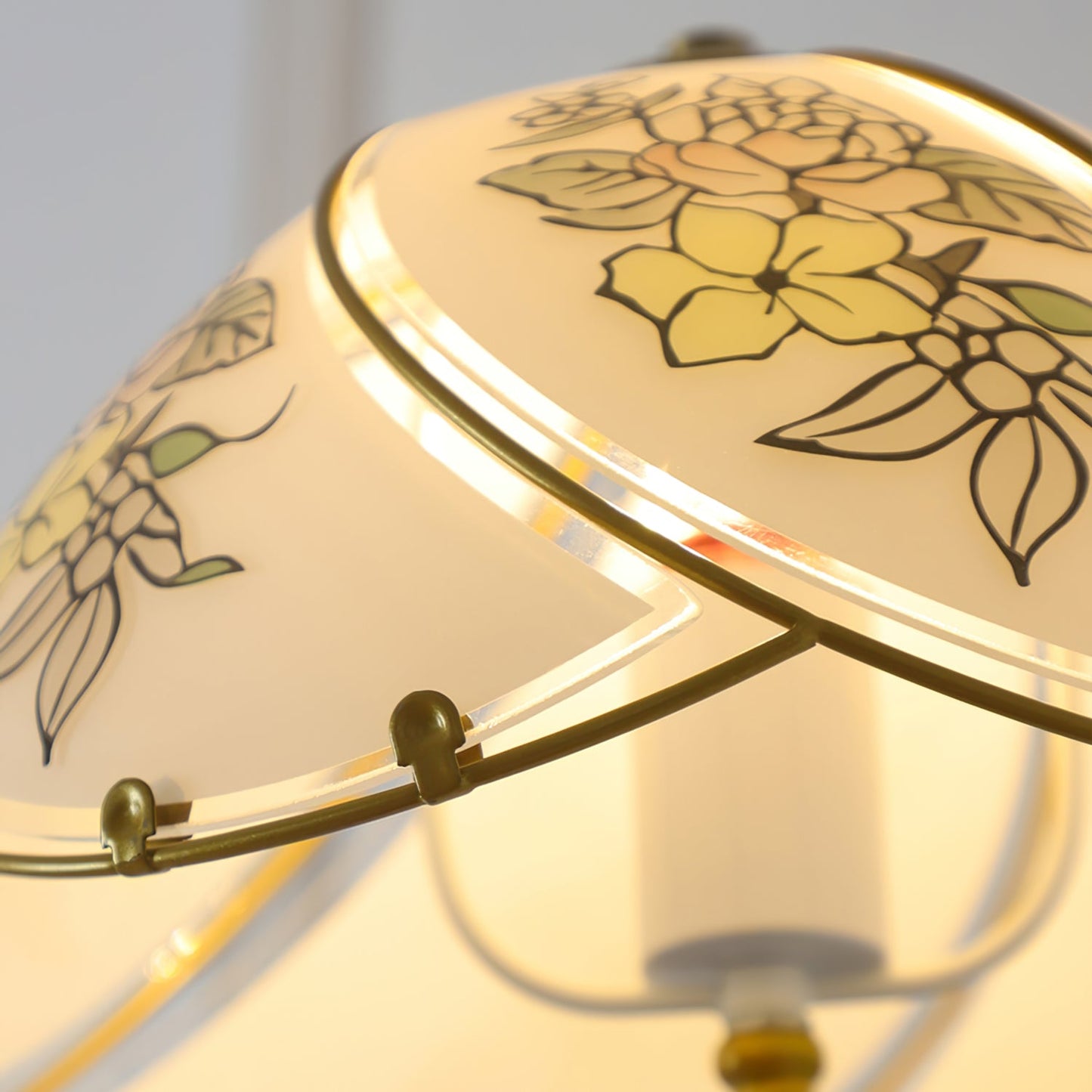 Tiffany Lily Pendant Lamp