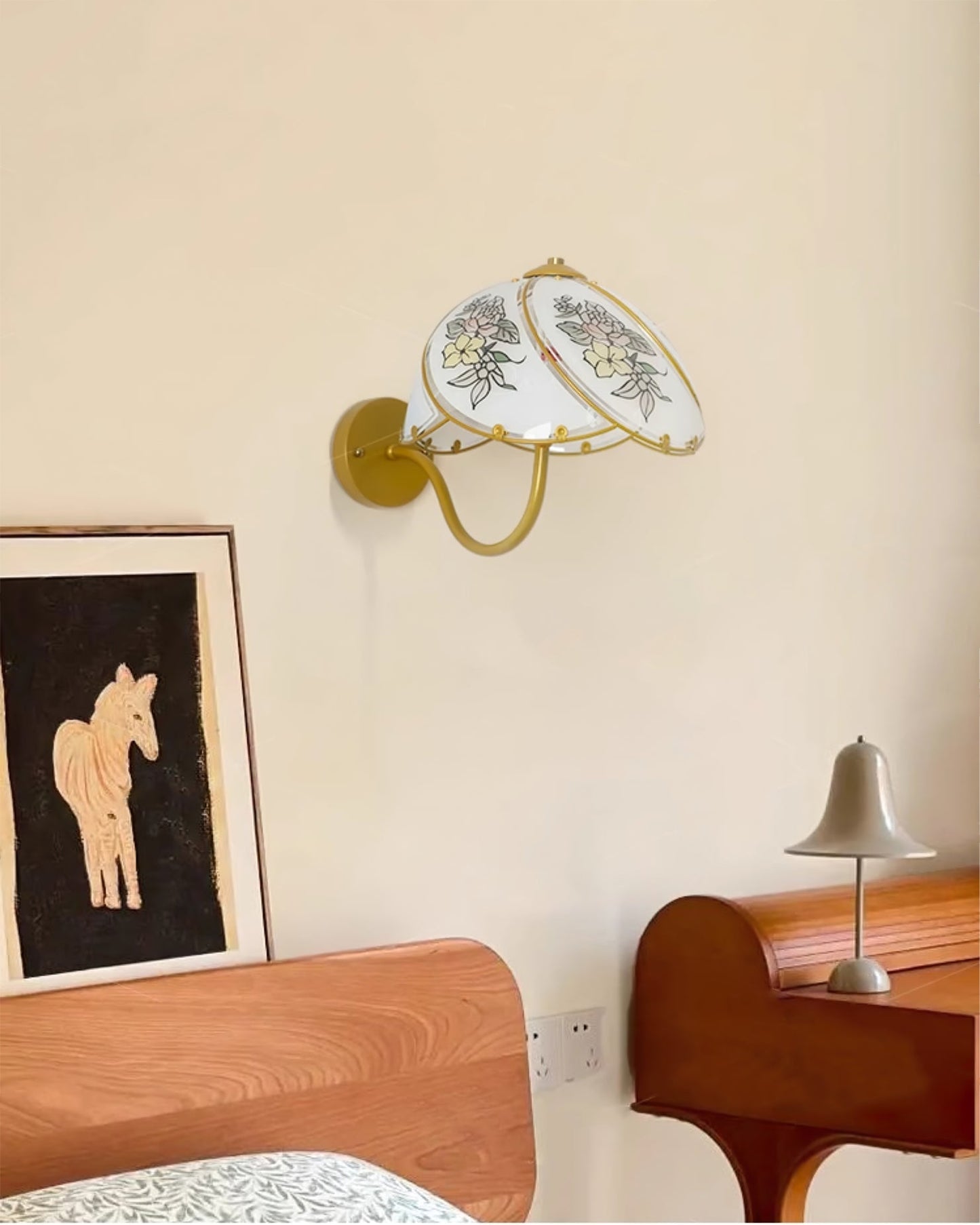 Tiffany Lily Wall Lamp