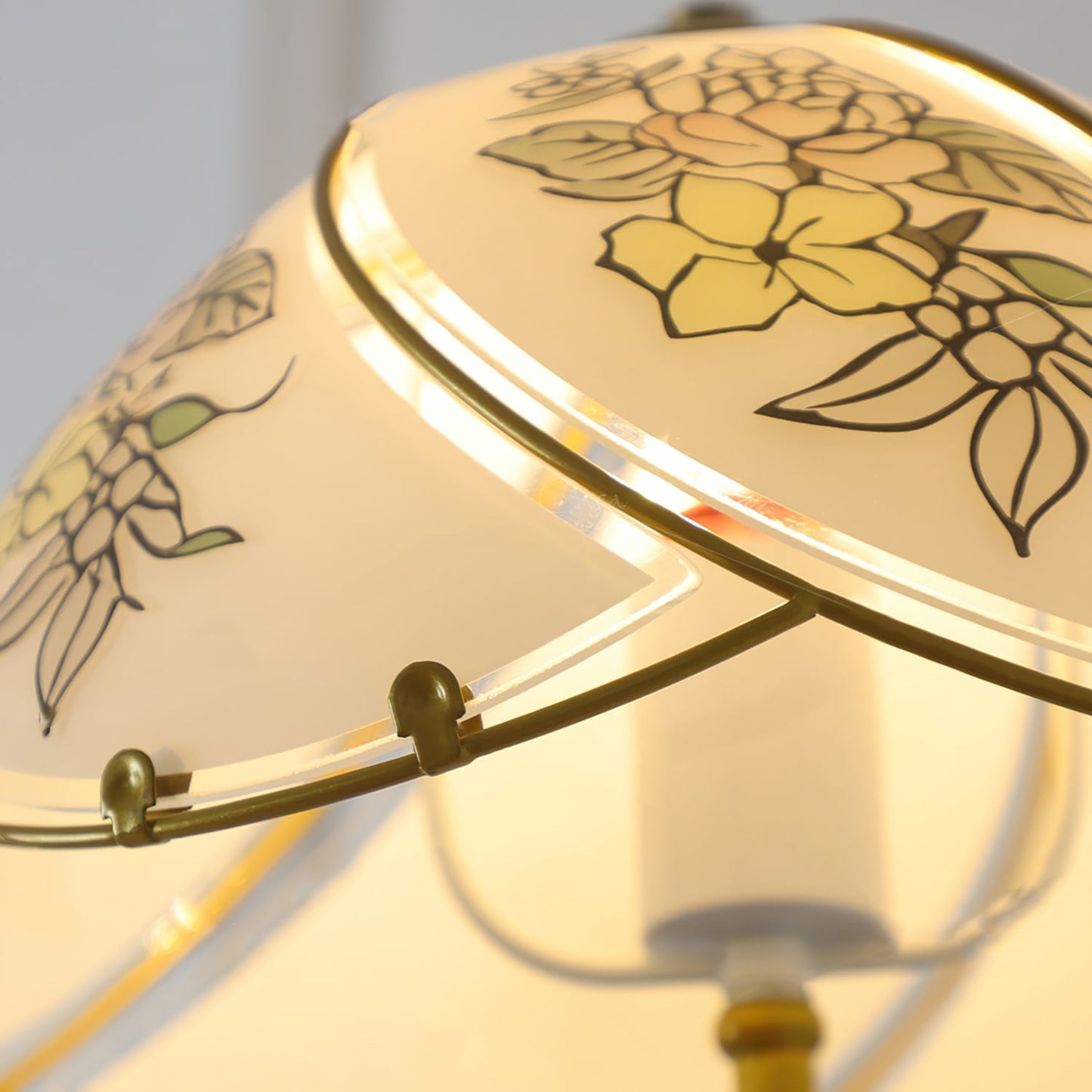 Tiffany Lily Wall Lamp