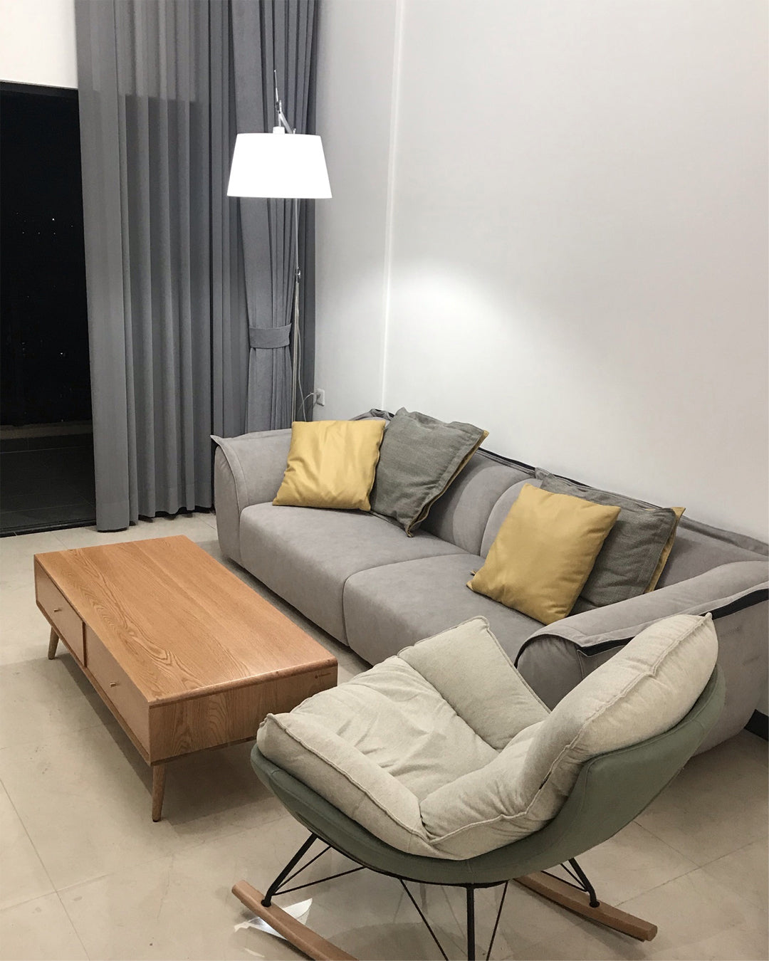 Modern Classic Floor Lamp