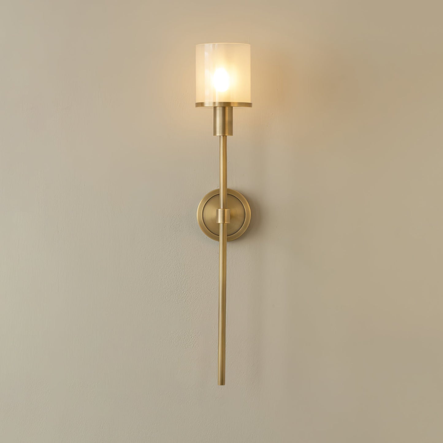 Tracie Classic Sconce