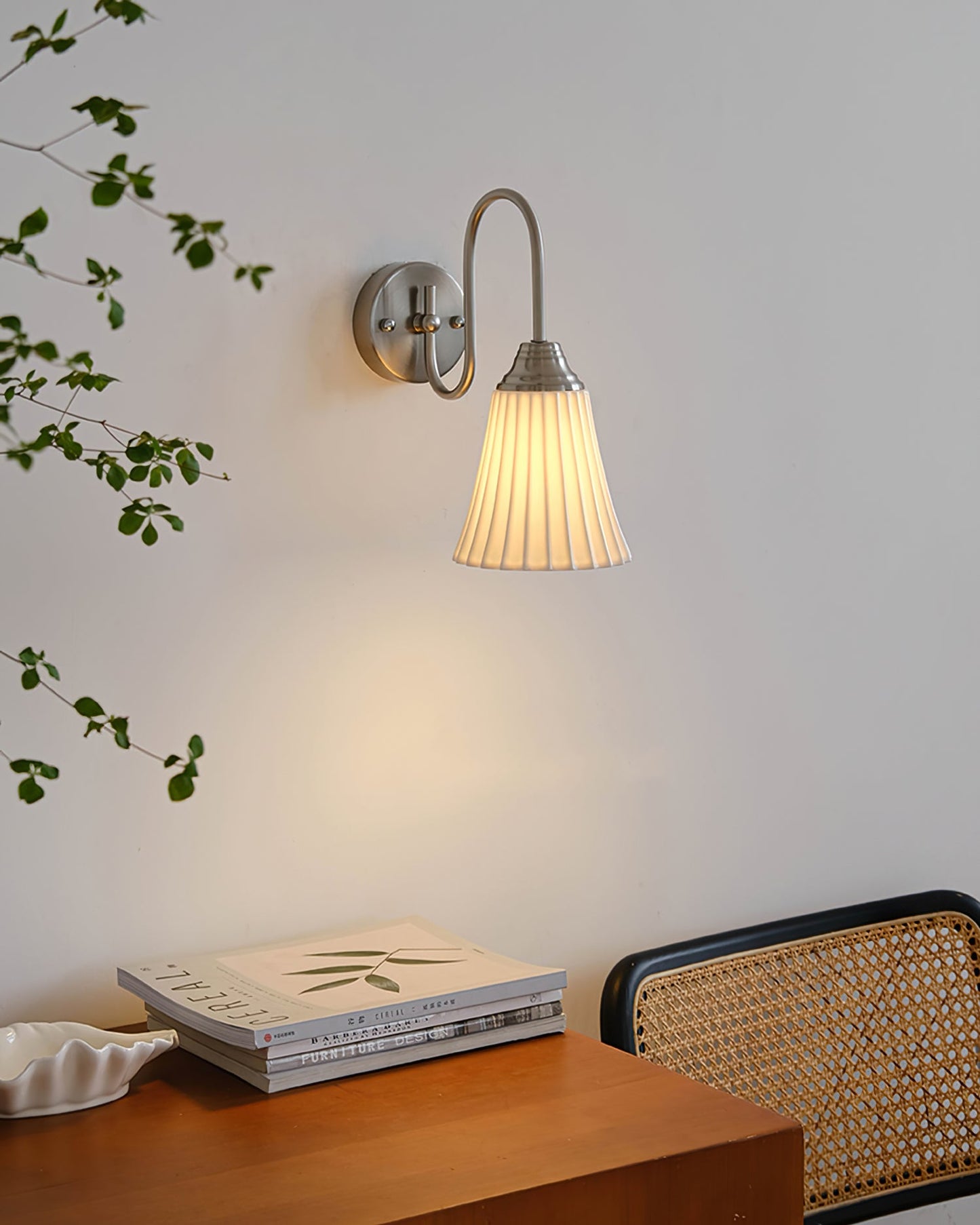 Trumpet Ceramic Wall Light