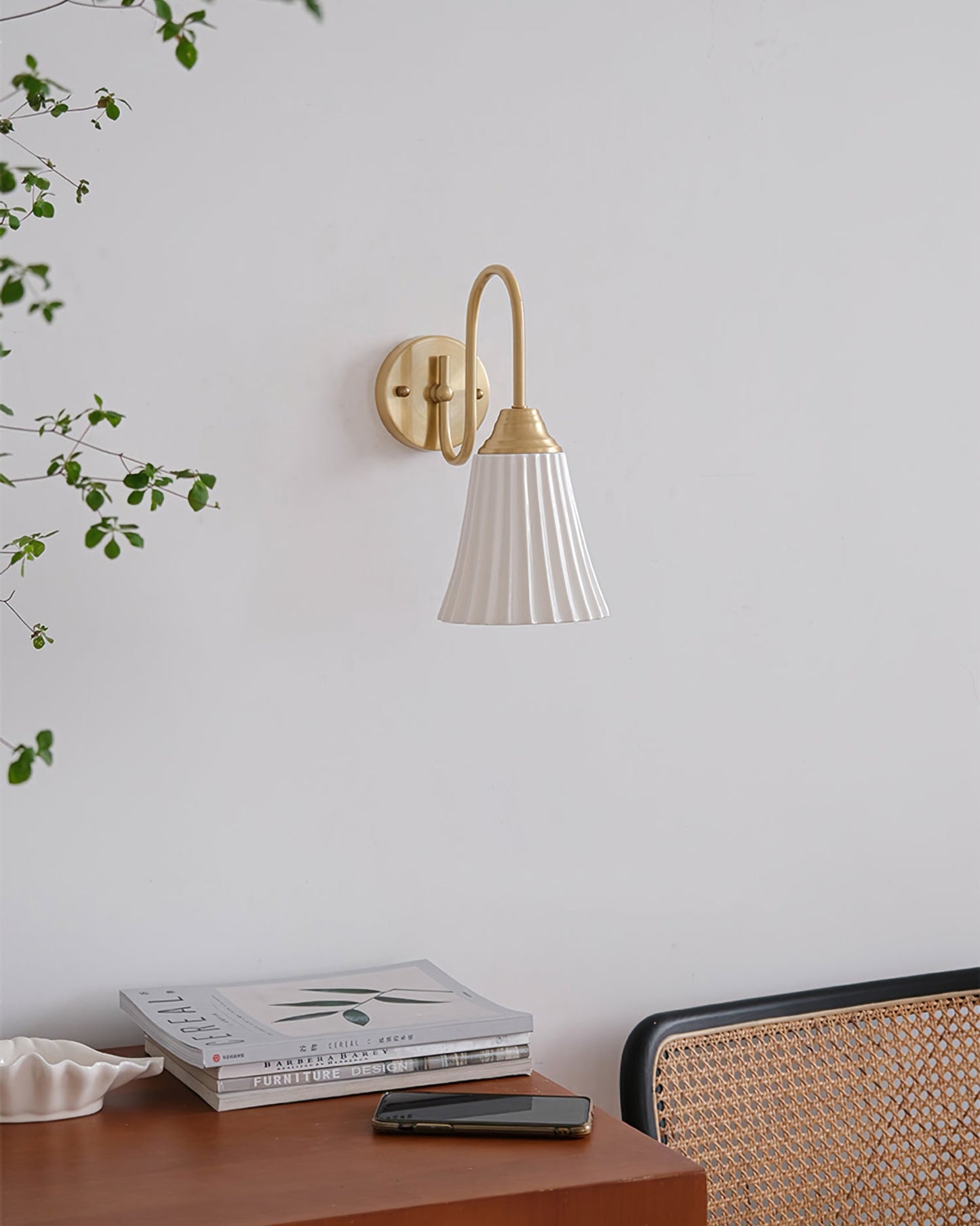 Trumpet Ceramic Wall Light