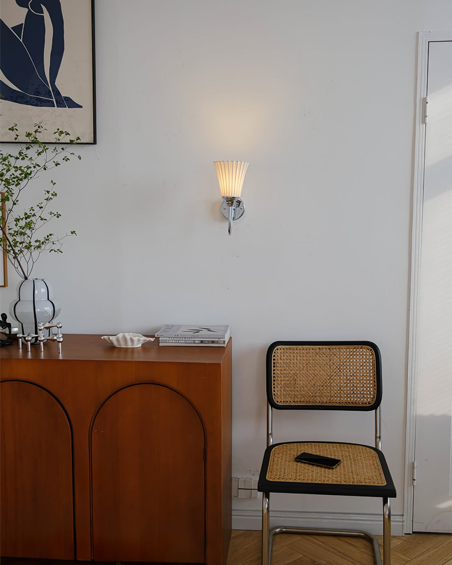 Trumpet Ceramic Wall Light