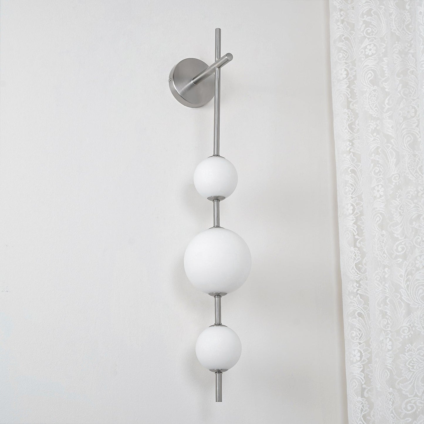 Vertical Globe Wall Lamp