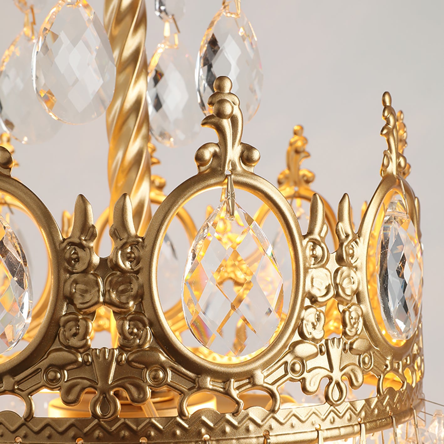 Vintage Crystal Table Lamp