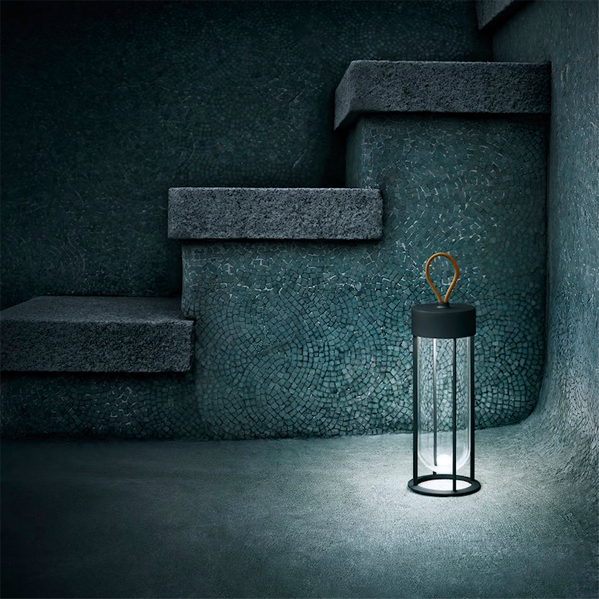 Vitro Built-in Battery Table Lamp