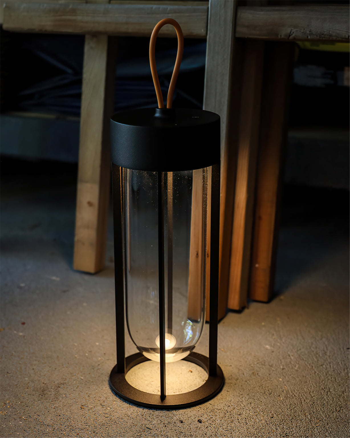 Vitro Built-in Battery Table Lamp