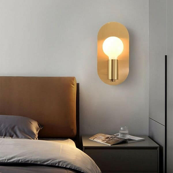 Minimalist Gold Wall Lamp