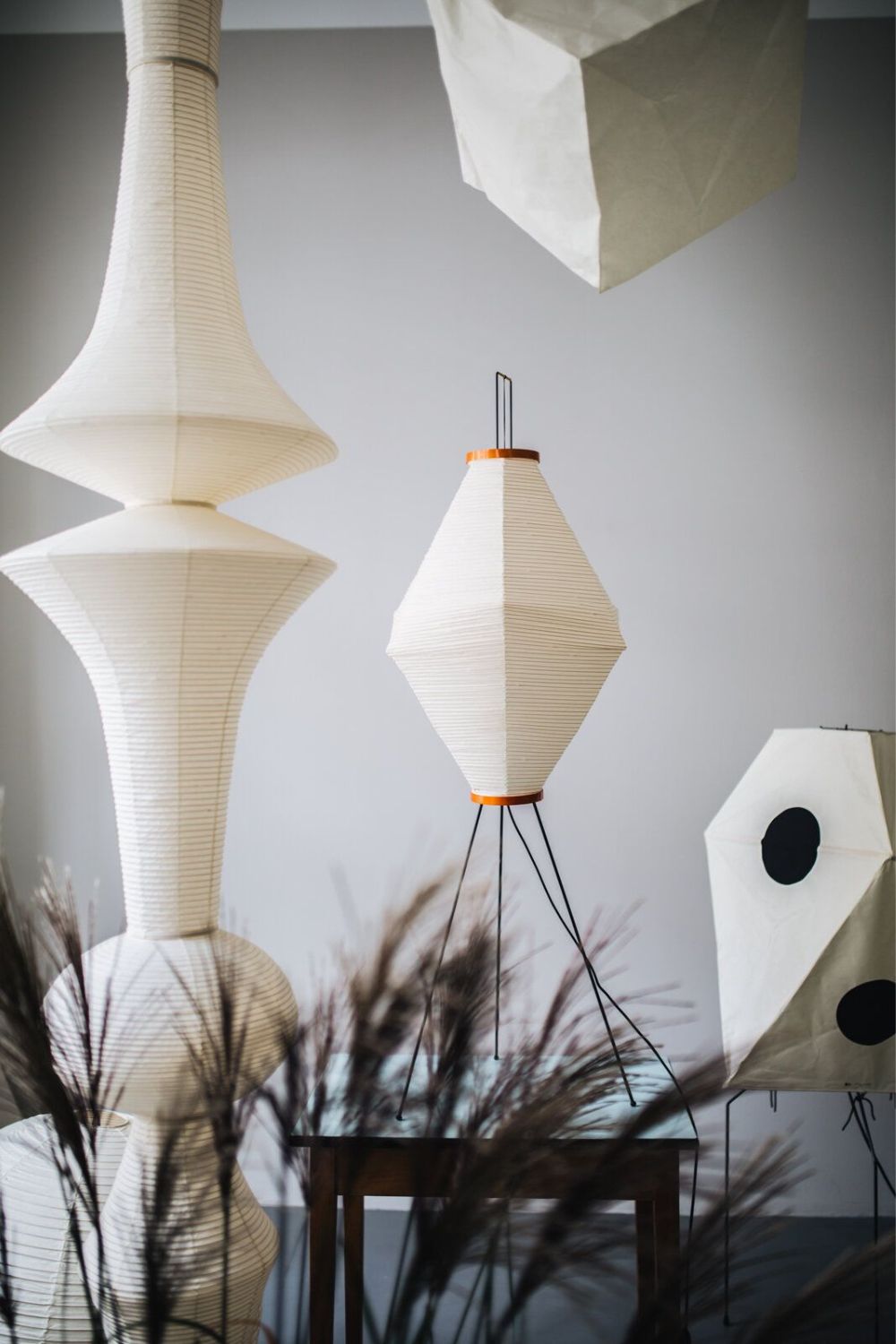 Washi Paper E Pendant Light