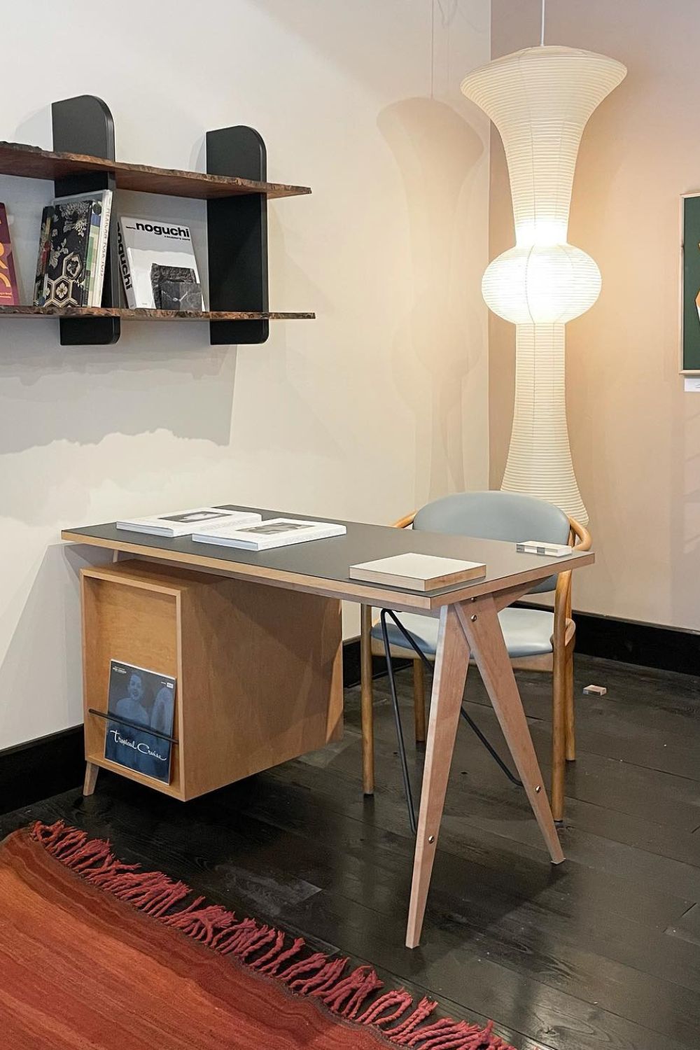 Washi Paper E Pendant Light