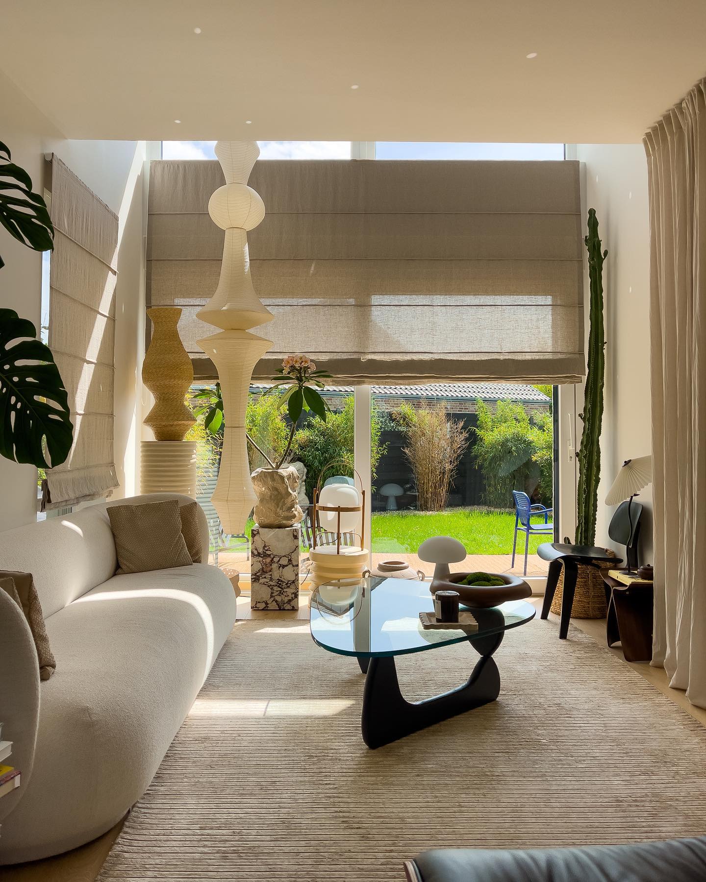 Washi Paper E Pendant Light