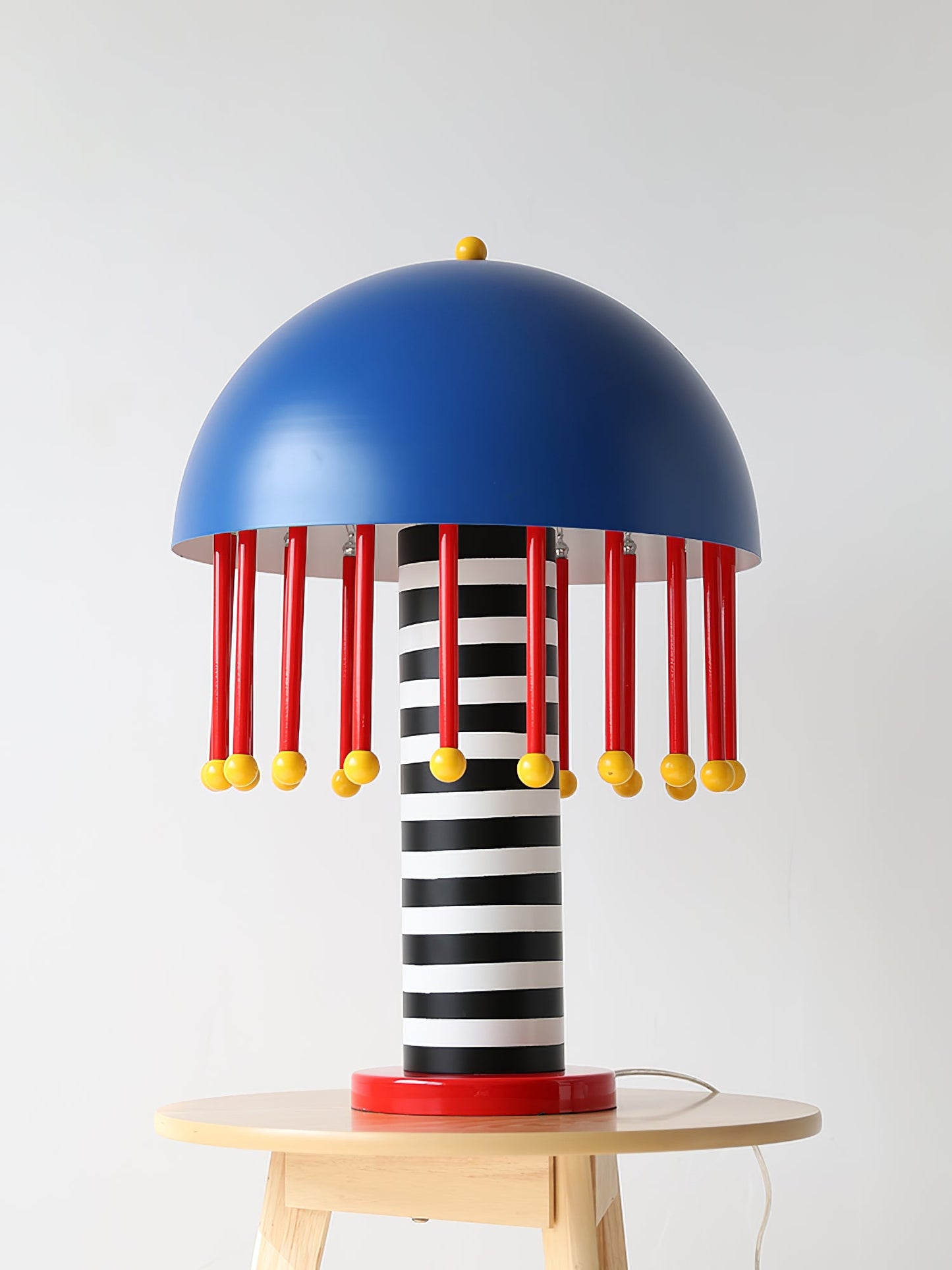 Weird Mushroom Table Lamp Design