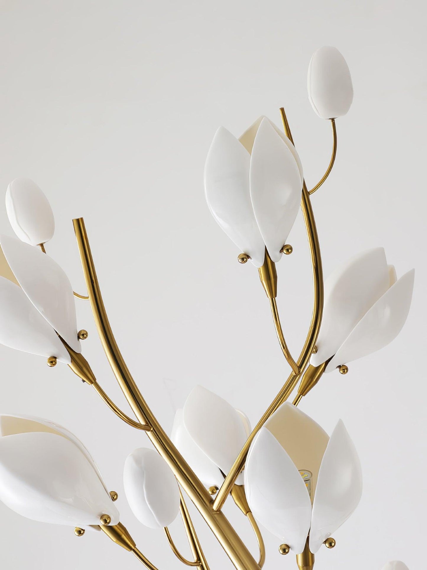 Porcelain Magnolia Elegant Floor Lamp