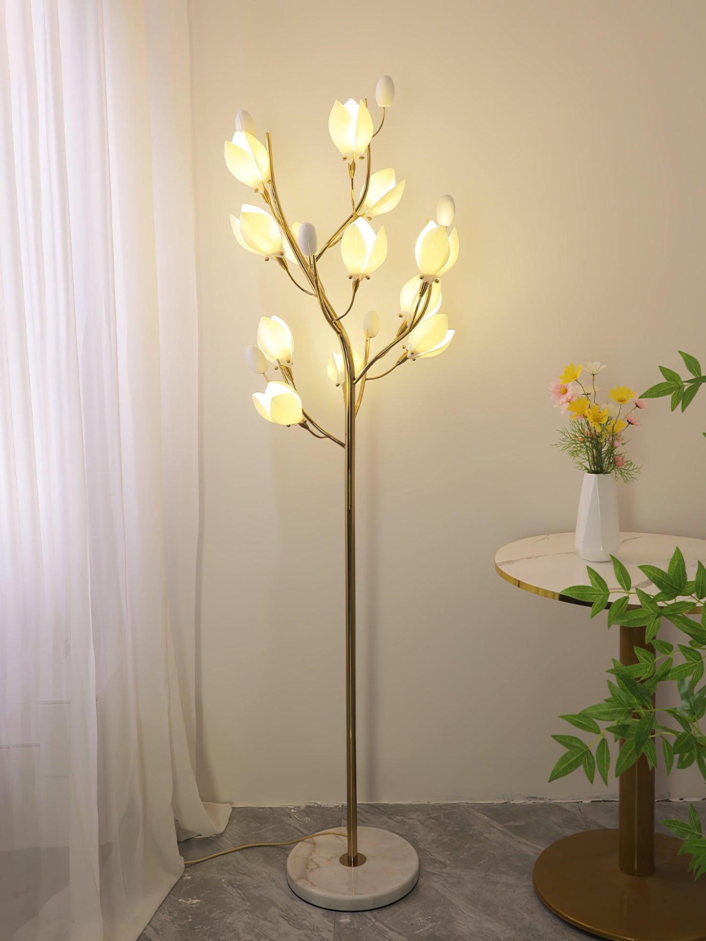 Porcelain Magnolia Elegant Floor Lamp