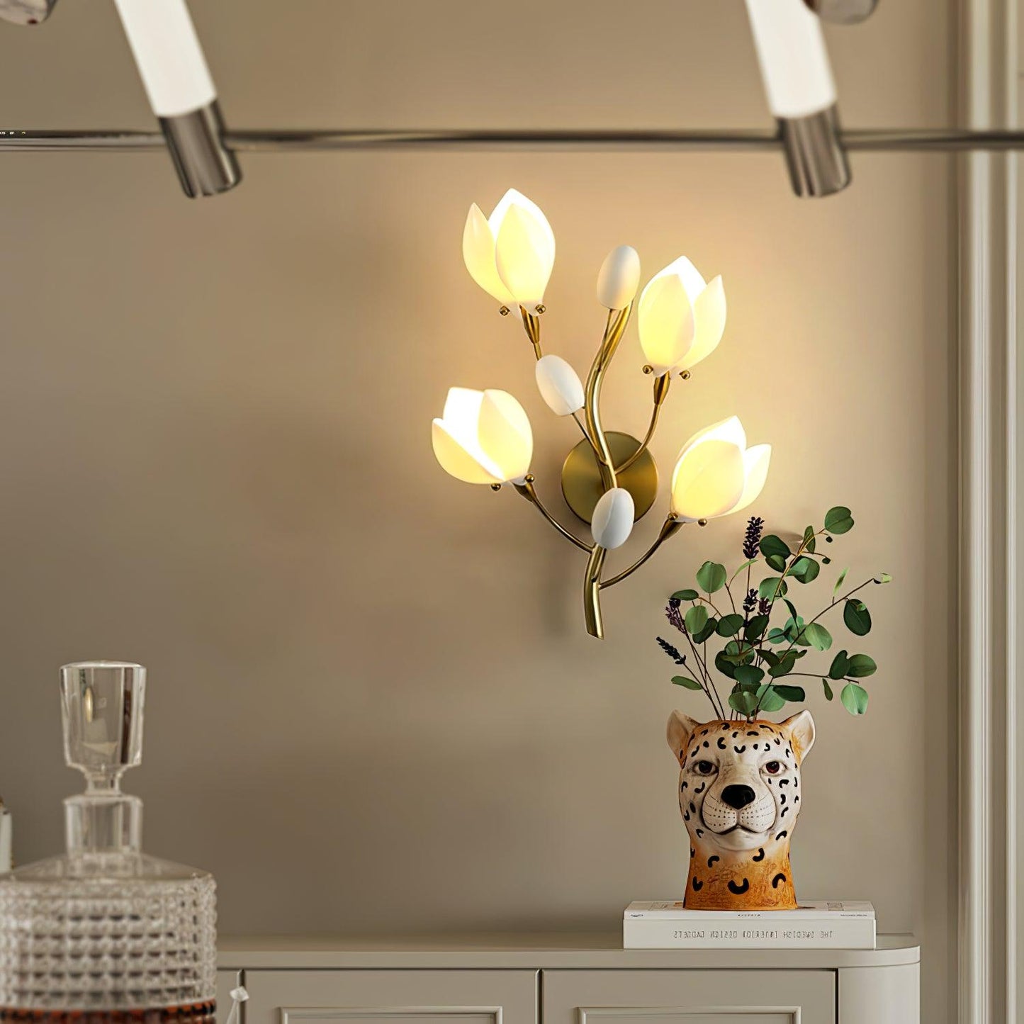 Porcelain Magnolia Decorative Wall Lamp