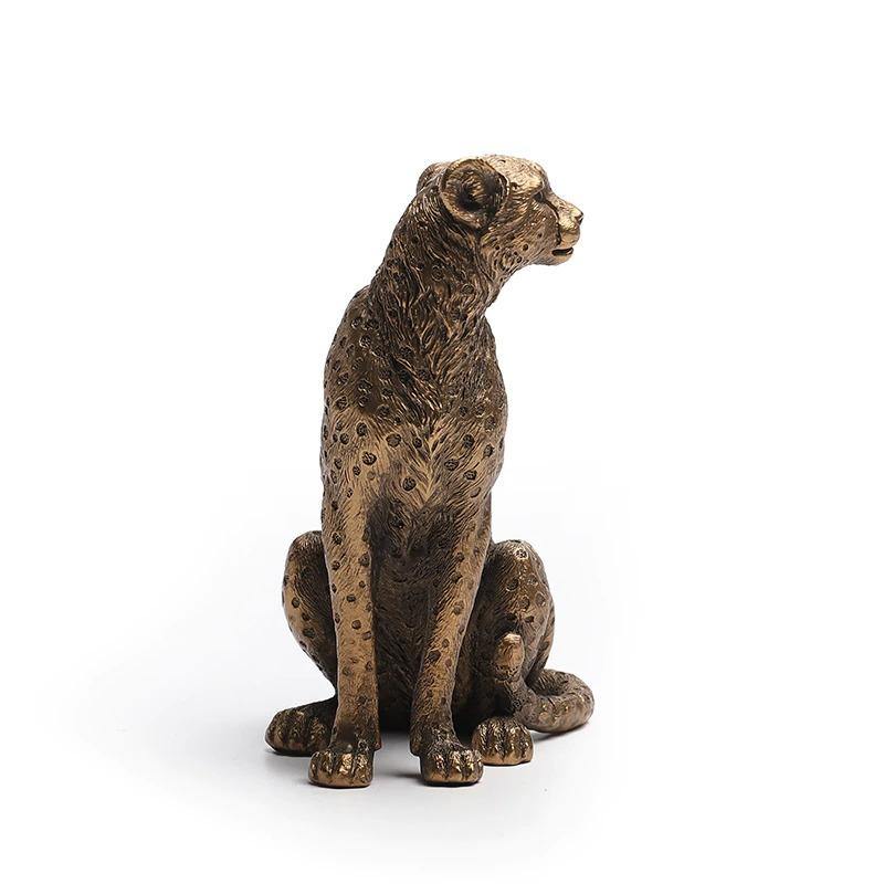 HomeQuill‚Ñ¢ African Leopard Tabletop Figurine - Nordic Side - 
