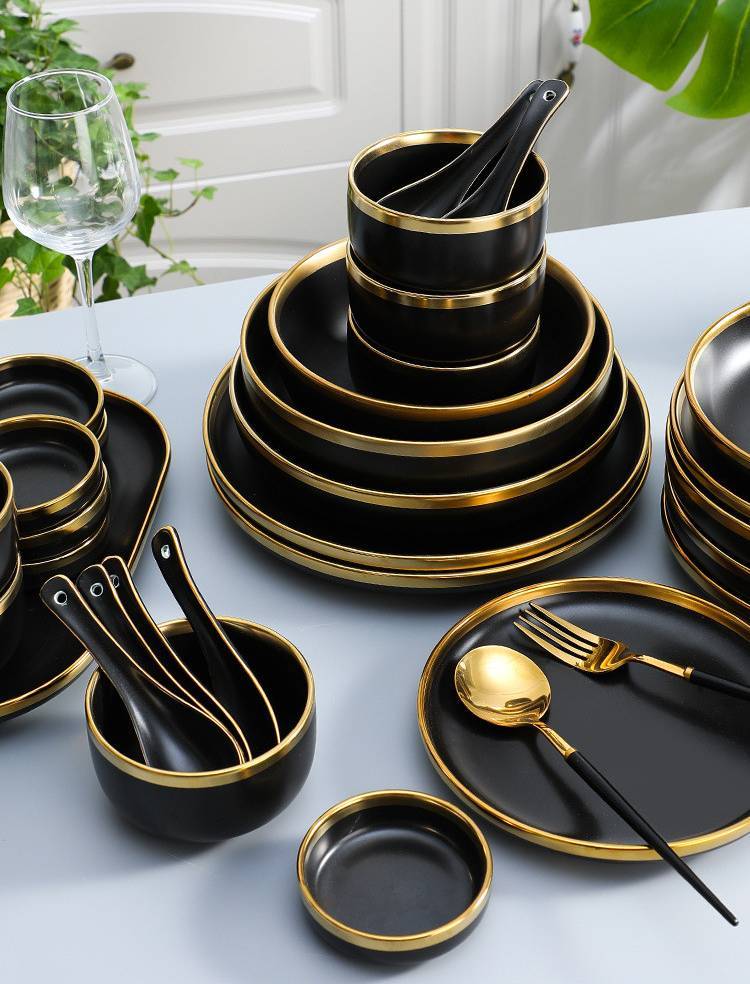 Black Elegant Black Ceramic Tableware Set