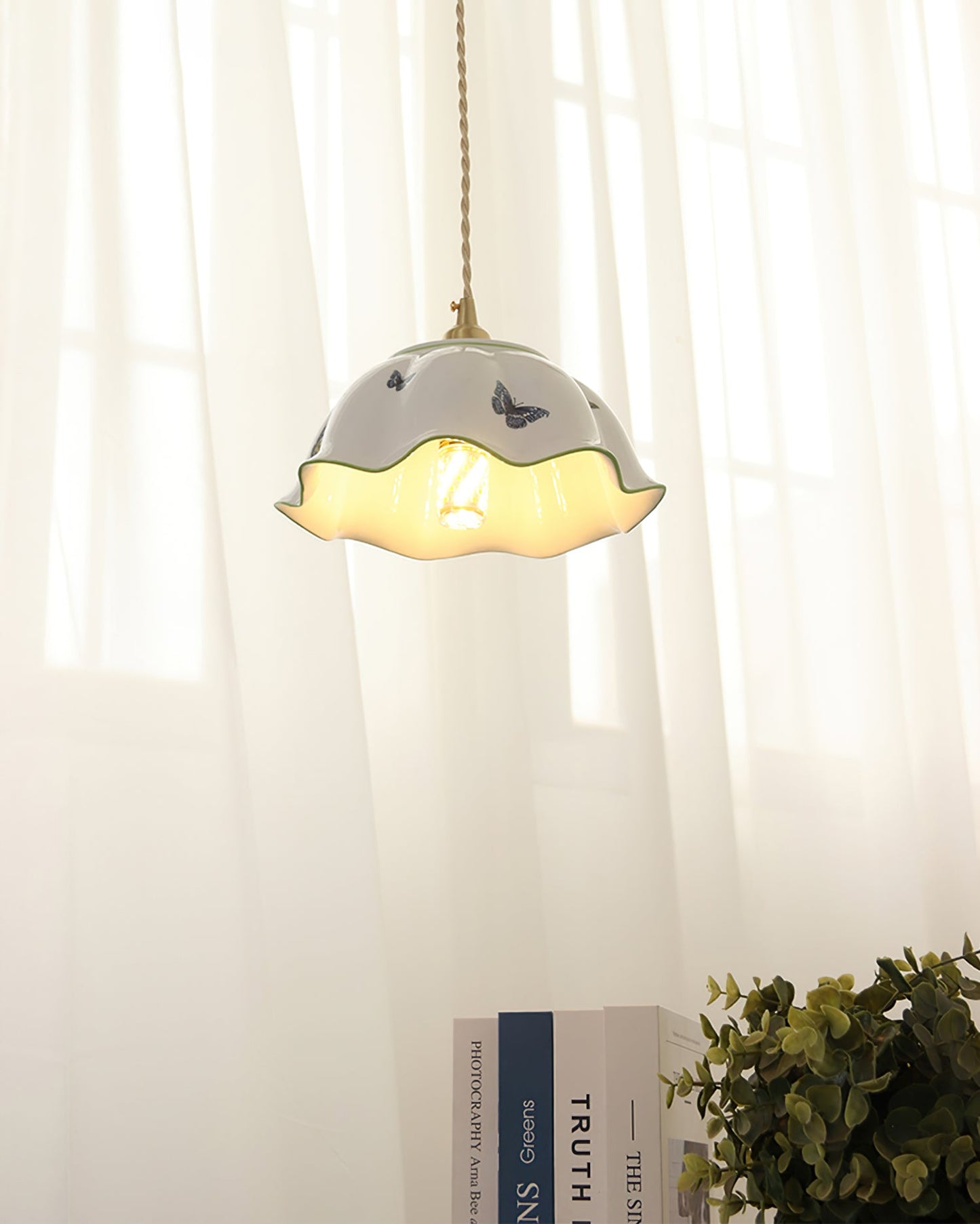 Butterfly Ceramic Pendant Lamp