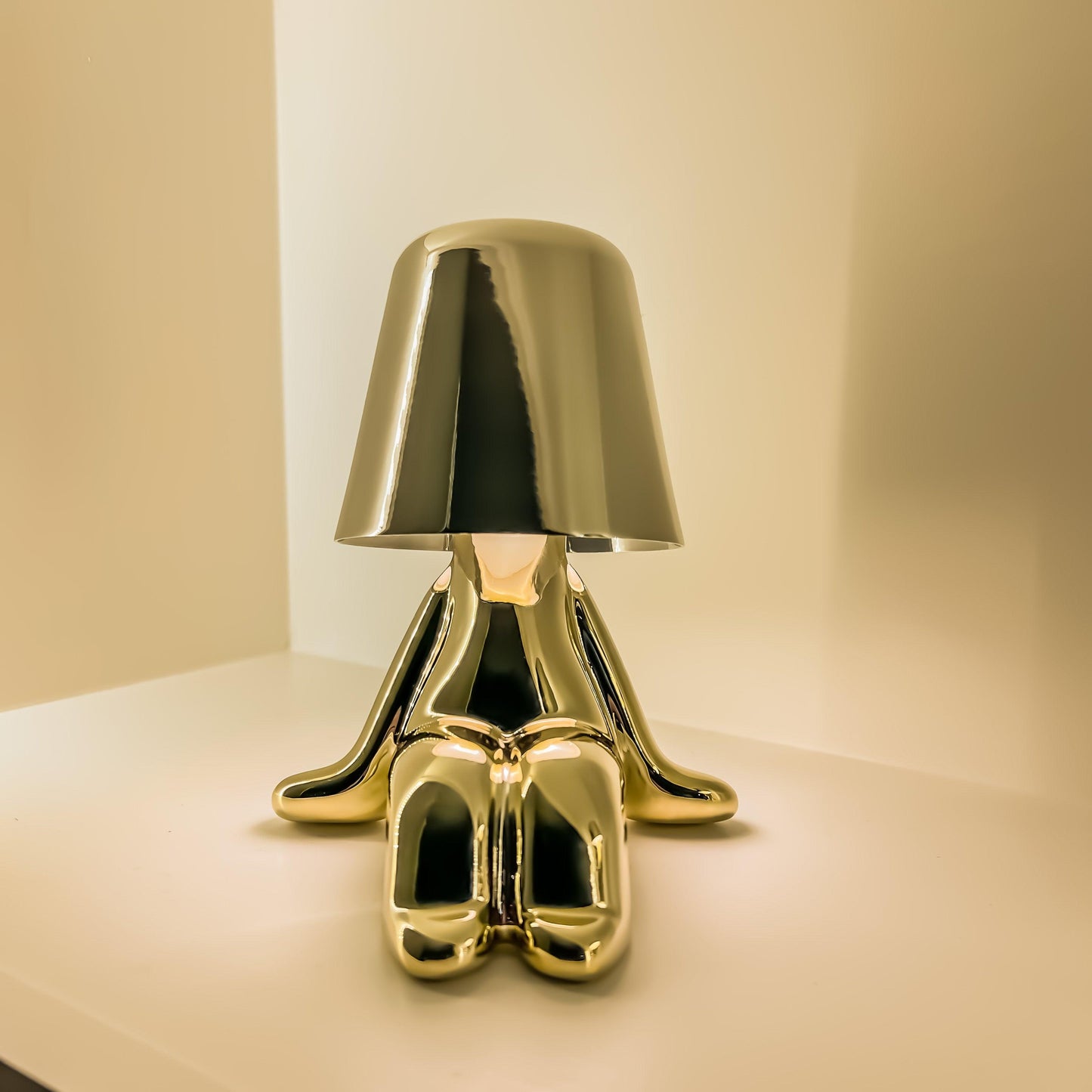 Chilling Brothers - Lamp Collection