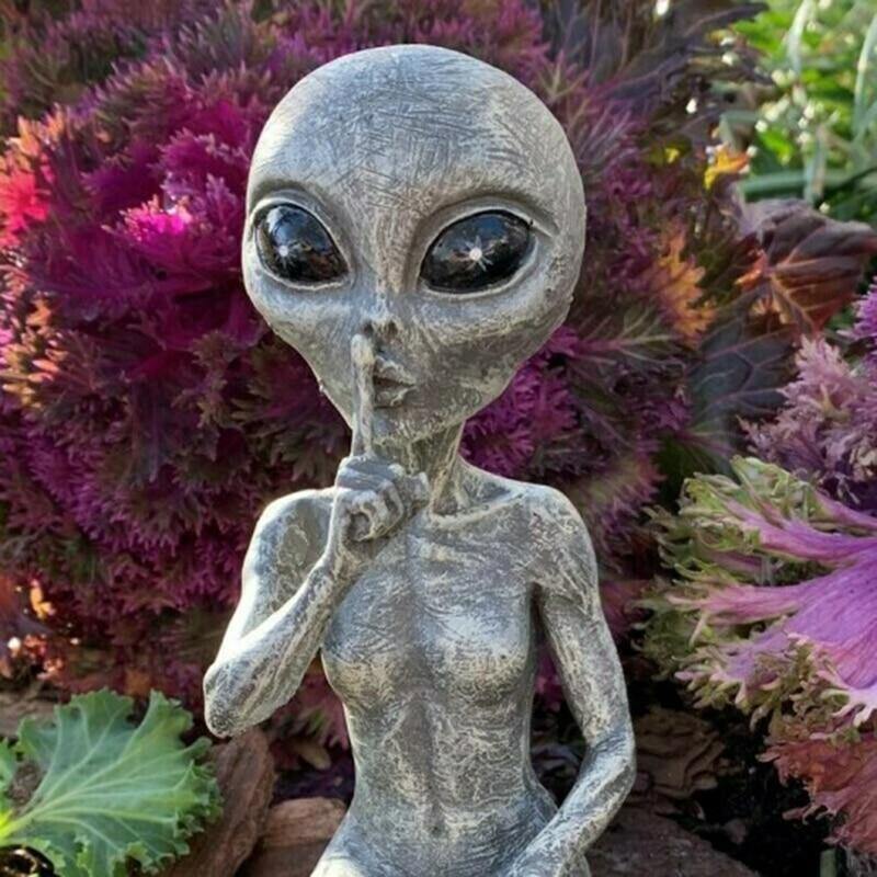 Mysterious Alien Figurines - Nordic Side - alien, figurines, mysterious, mystery
