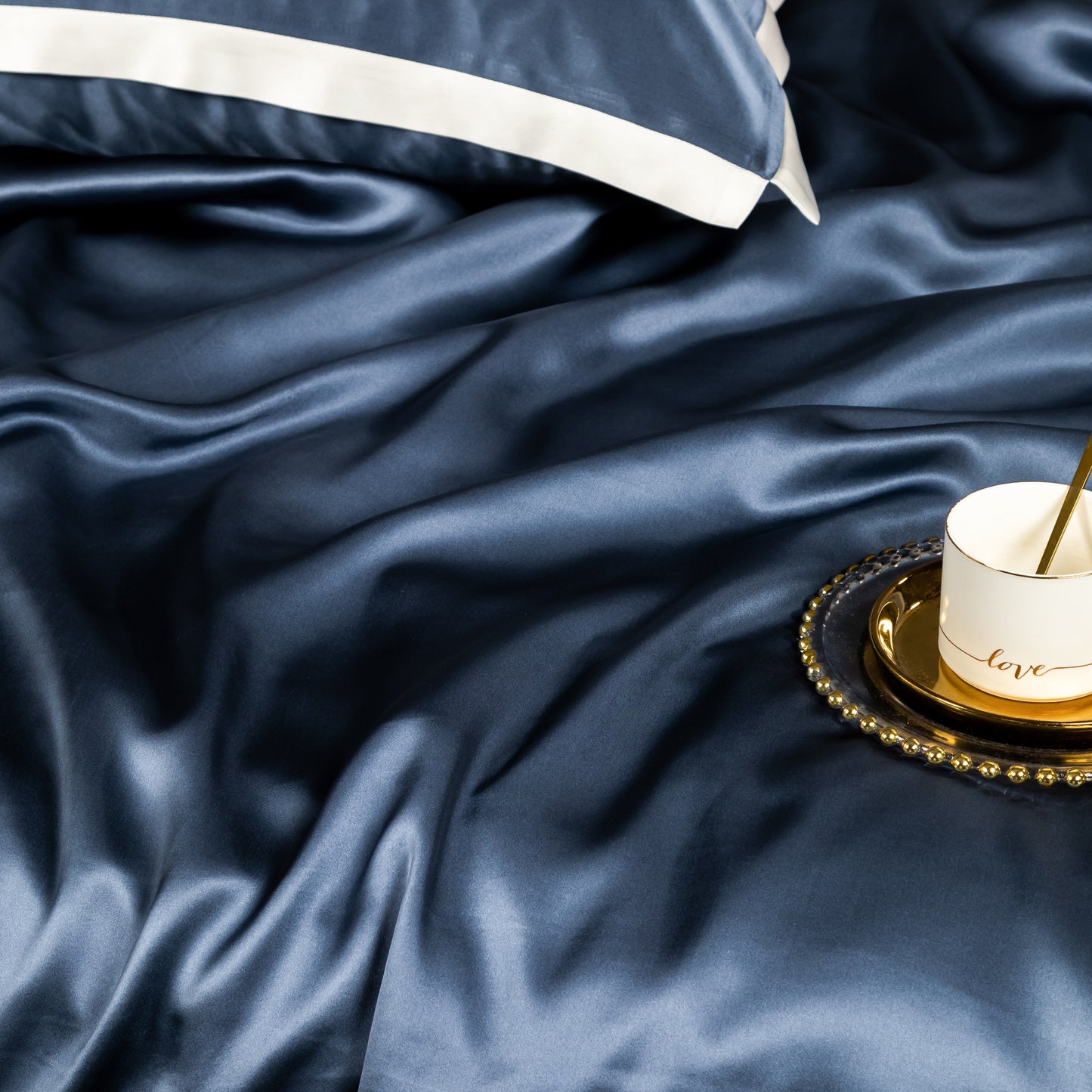 Zenith Dark Blue Silk Bedding Set