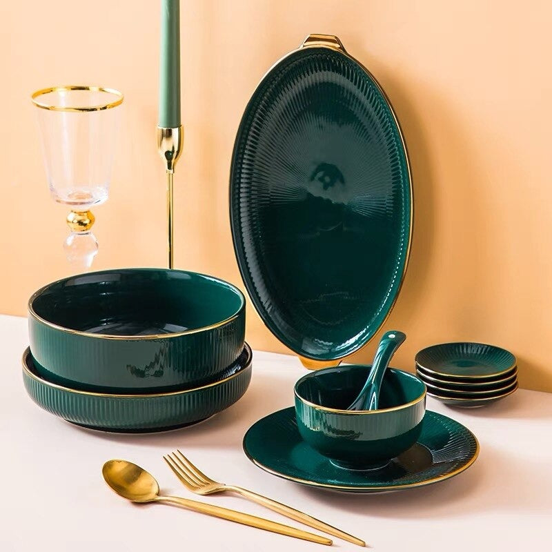 Ocula Green Luxury Dinnerware Set