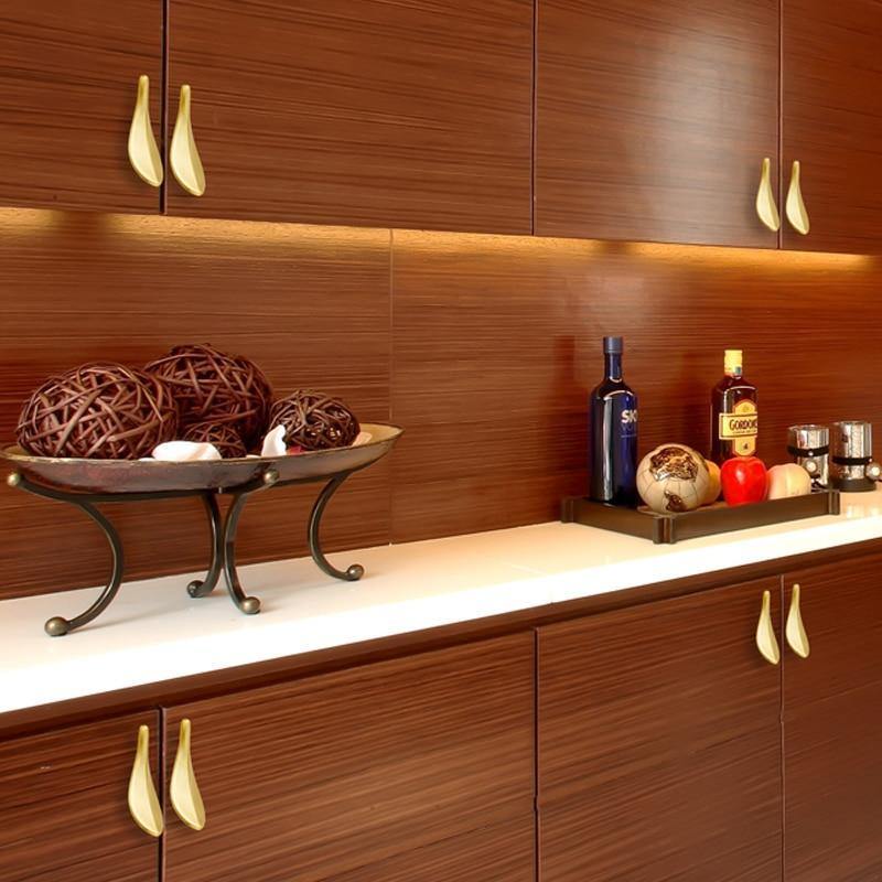 Golden Leaf Cabinet Handles - Nordic Side - 