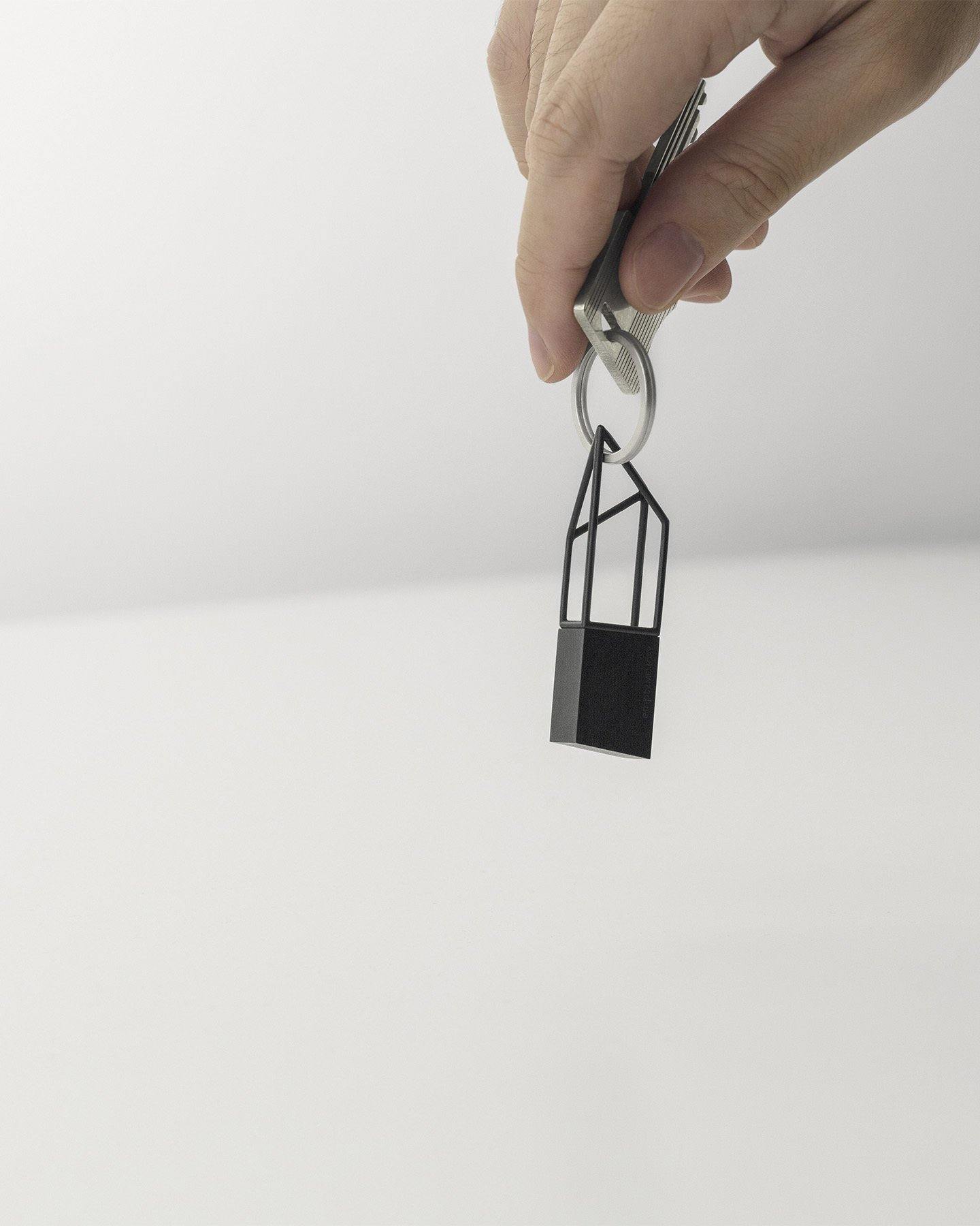 EMPTY MEMORY STRUCTURE Pen Drive