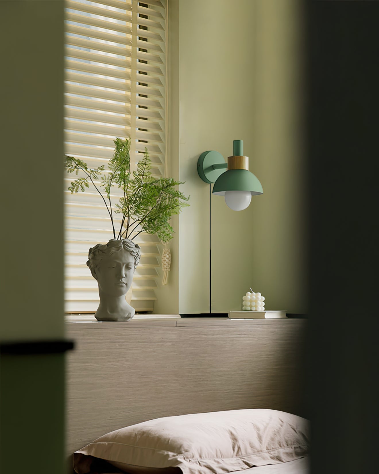 Fanta Plug In Wall Lamp