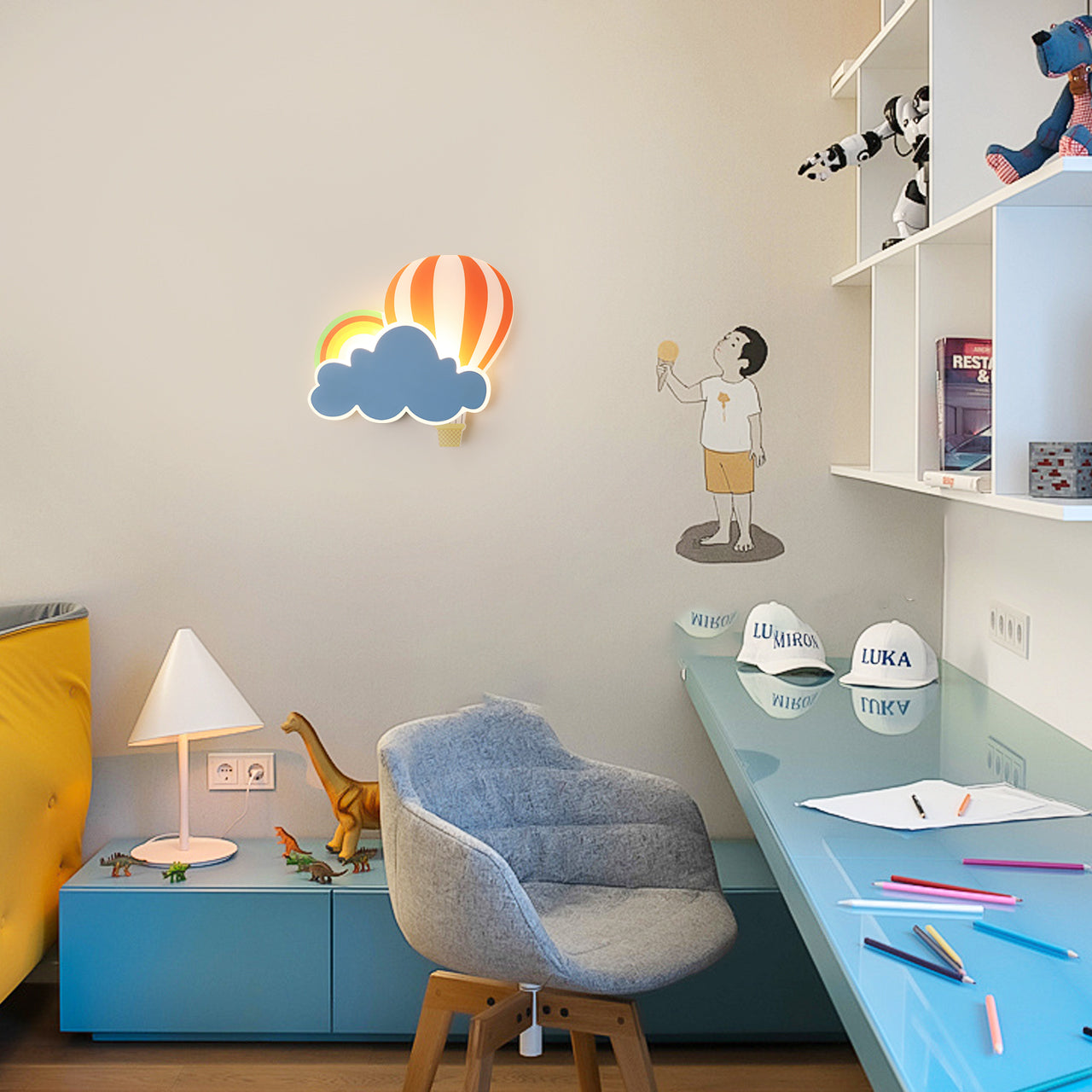 Hot Air Balloon Wall Lamp