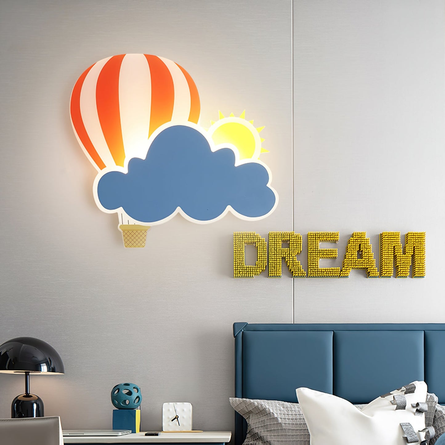 Hot Air Balloon Wall Lamp