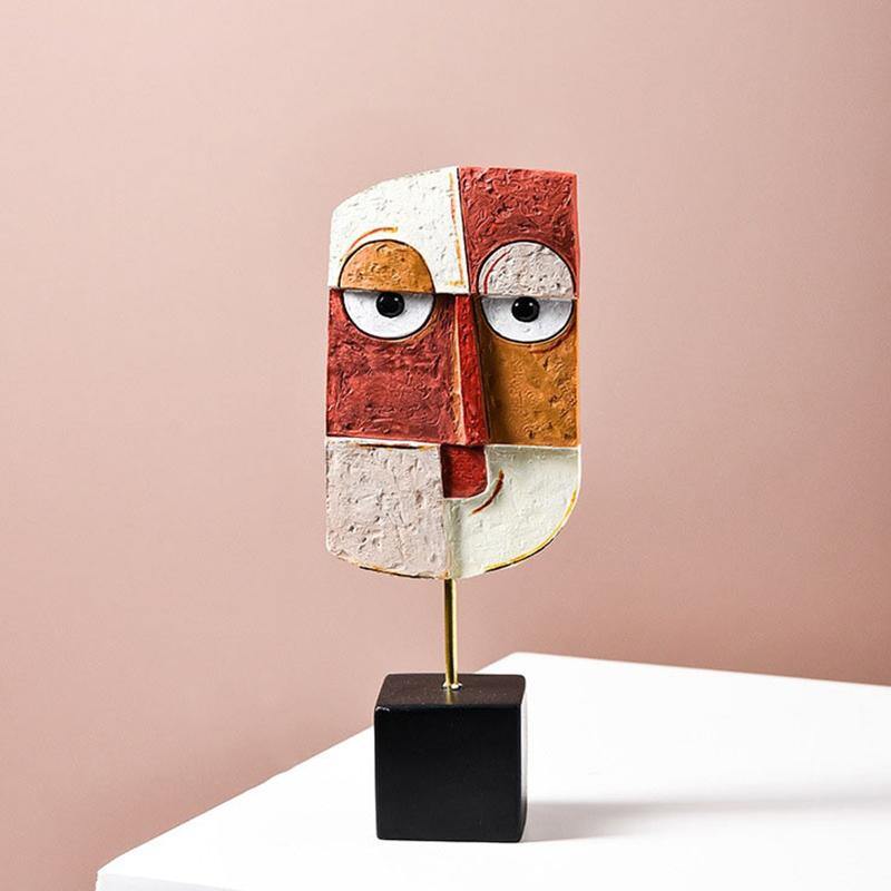 HomeQuill‚Ñ¢ Abstract Face Tabletop Figurine - Nordic Side - 