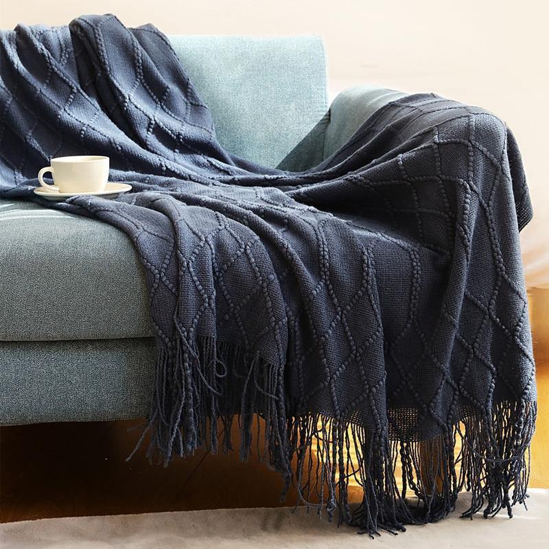 HomeQuill‚Ñ¢ Knitted Throw Blanket - Nordic Side - 