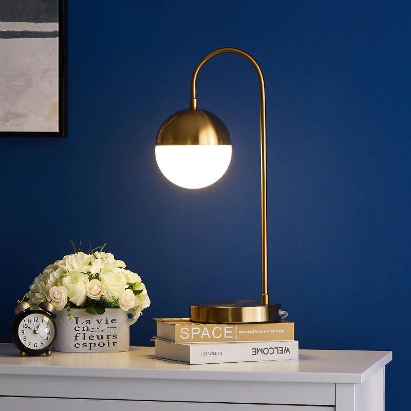 Sinop Contemporary Sinop Table Lamp