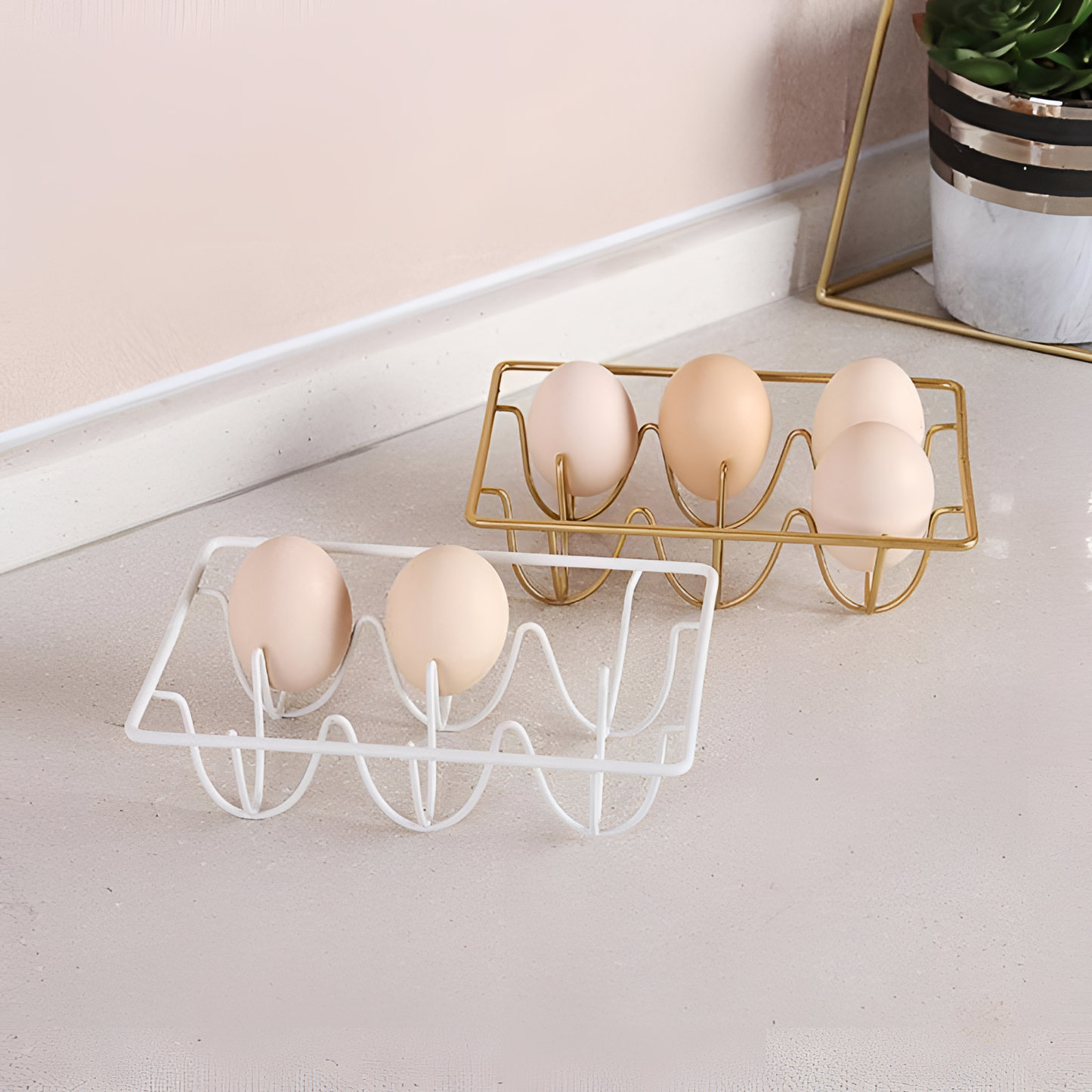 Iron Artistic Iron Egg Holder | Kitchen Decor | NordicAbode.com