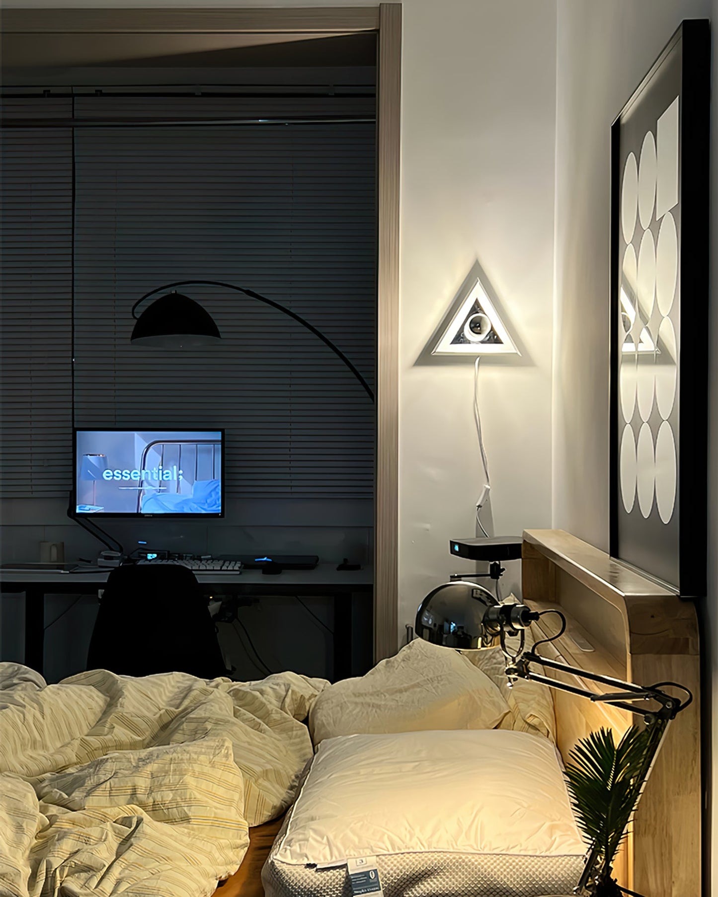 Prism Triangle Wall Lamp