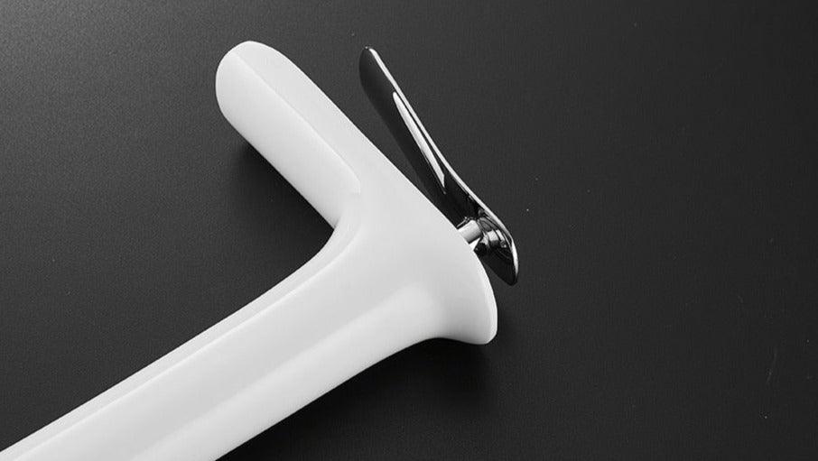 Margareta - Waterfall Single Handle Basin Faucet