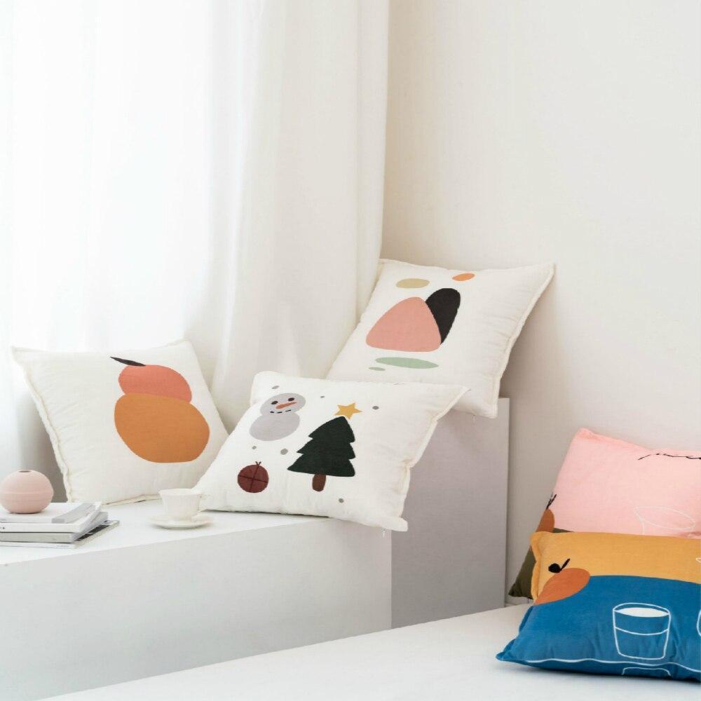 Minimal Illustration Cushion Cover - Nordic Side - 
