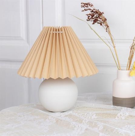 Vintage Rattan Table Lamp - Natural Materials