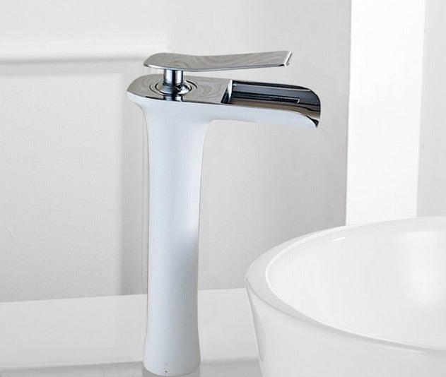 Margareta - Waterfall Single Handle Basin Faucet